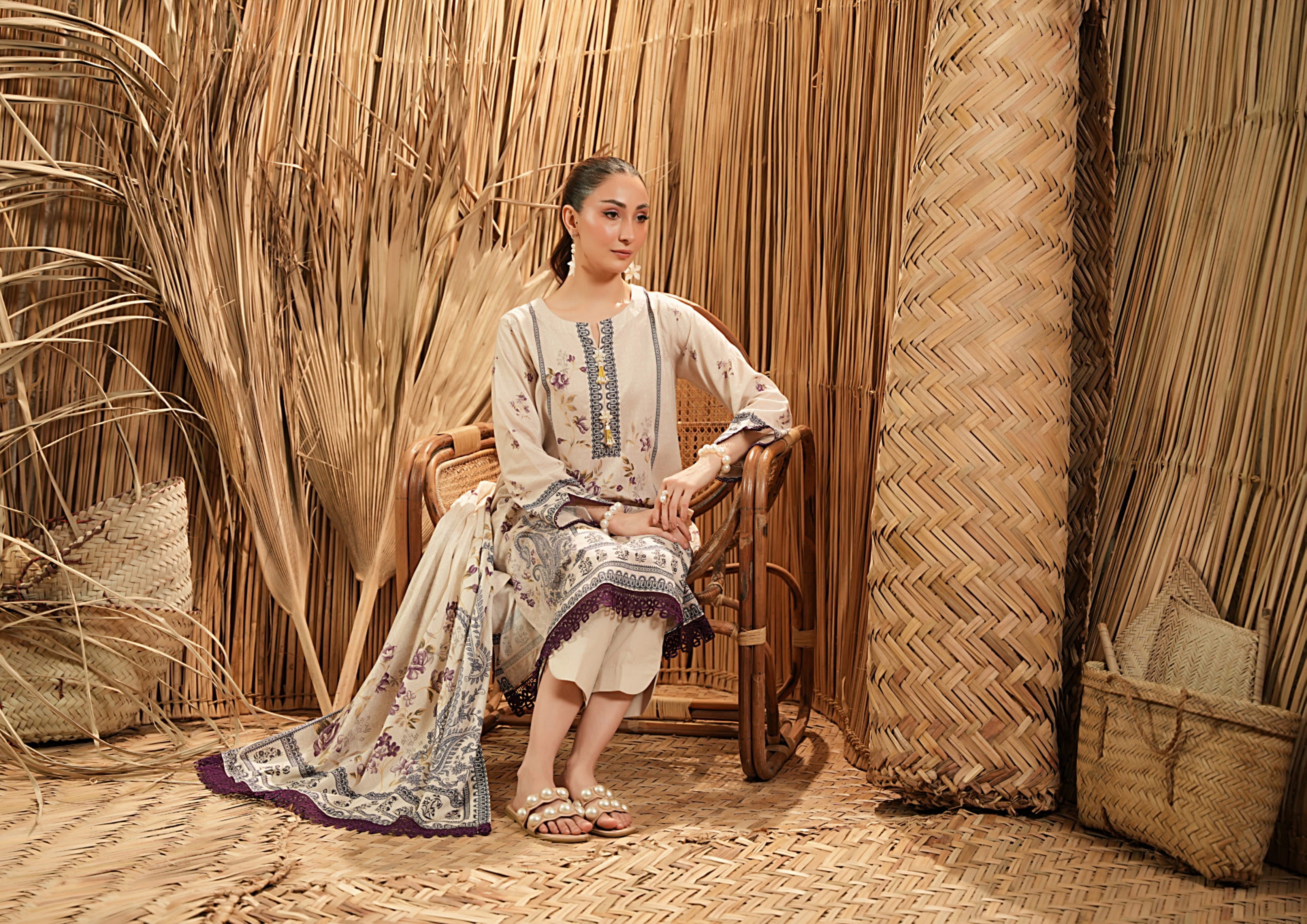 Salina Linen 3 Piece Suit – Shirt, Trouser & Dupatta