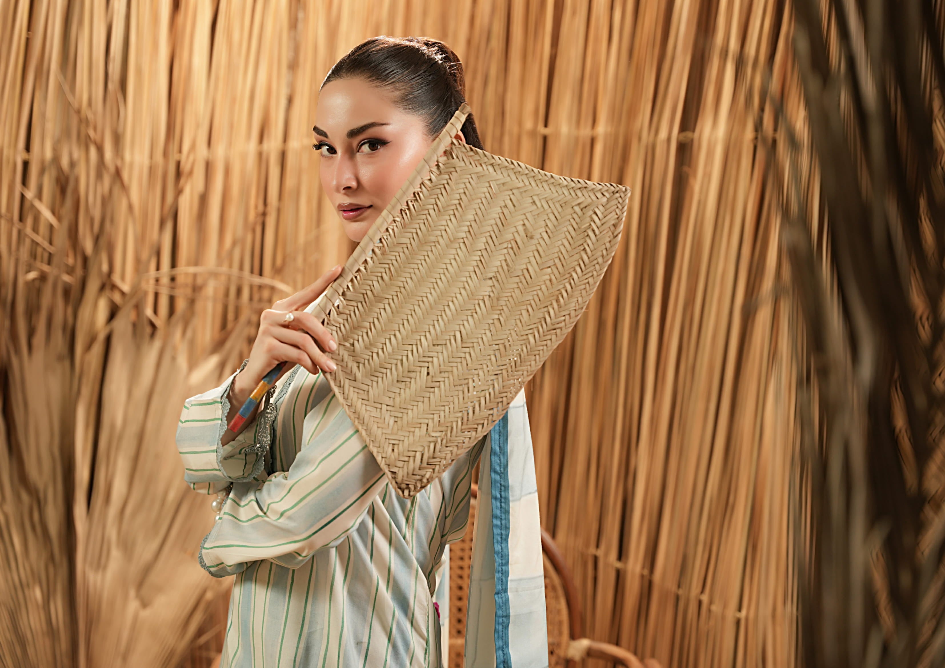 Salina Linen 3 Piece Suit – Shirt, Trouser & Dupatta